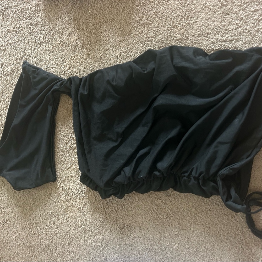 Black mini dress - small